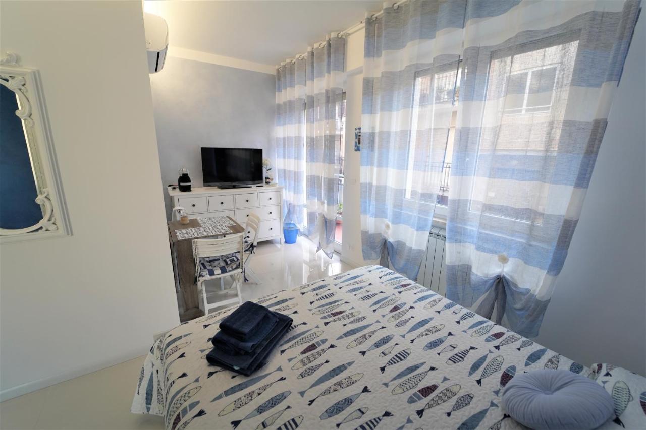 Guestroom - Sabbia Blu Alassio Buitenkant foto